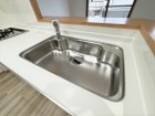 ■広めのシンクは、調理器具も洗いやすいです☆