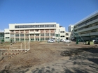 在家中学校　徒歩9分（700ｍ）