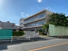 戸田第二小学校　徒歩6分（420ｍ）