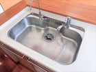 ■お手入れしやすいステンレスシンク！広めのシンクで調理器具も洗いやすいです♪