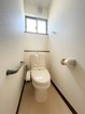■トイレには手すりが付いていますので、ご年配の方も安心です。