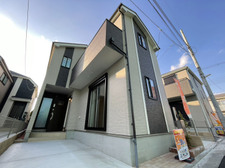 足立区六木二丁目 E号棟