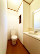 2階トイレ　洗面台付き