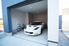 【ビルトインガレージ】大事な愛車を雨風から守るビルトインガレージ