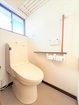 【2Fトイレ】トイレが2箇所あるため朝の忙しい時間帯や来客時に助かります/2025年12月撮影