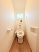 【2Fトイレ】トイレ内に収納もあります！