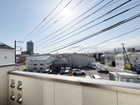 前面に高い建物がなく見晴らしがよい３階バルコニー