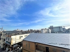 （眺望）お住まいの前面には高い建物がなく開放感があります。晴れた日には澄み渡った青空が広がり、眺望良好です！（2023年02月撮影）