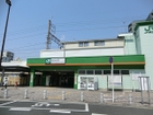 JR東日本・首都圏新都市鉄道の駅である。つくばエクスプレスの全旅客営業列車（快速、通勤快速、区間快速、普通）が停車する。