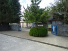 中野木小学校徒歩12分。