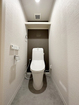 【トイレ】温水洗浄機能付きトイレ。
