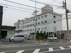 吉川中央総合病院(350ｍ)高度な医療で皆さまに愛し愛される 病院を基本理念としております。当施設は上尾中央医科グループ（AMG)の施設です。