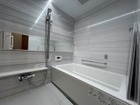 【浴室】高級感溢れる浴室となっております！浴室乾燥機付き