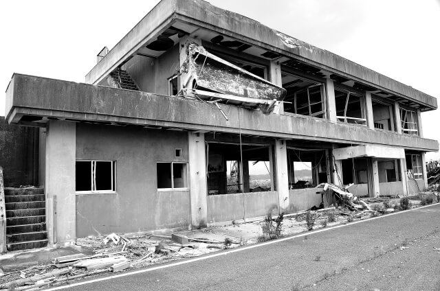 地震で被災した建物